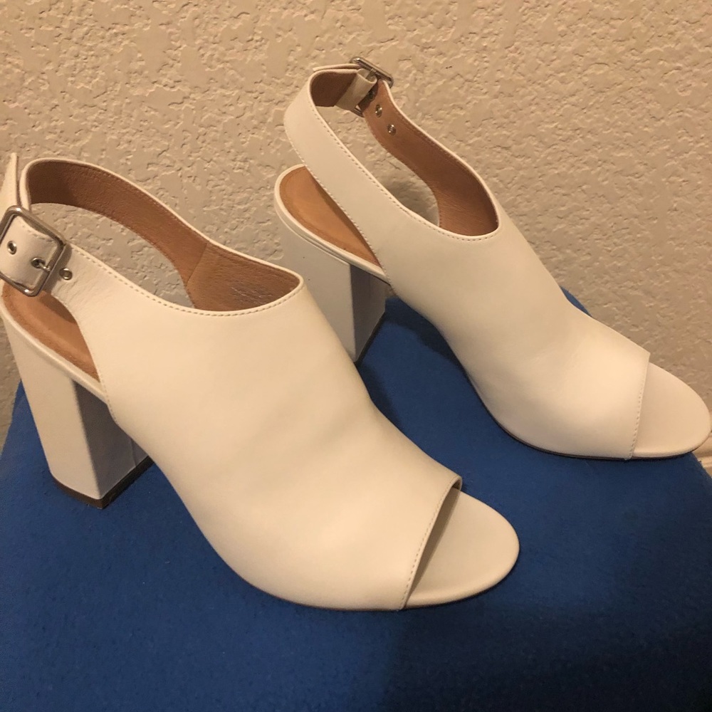 White Halogen Chunky Heel Sling Back. Size 9.5